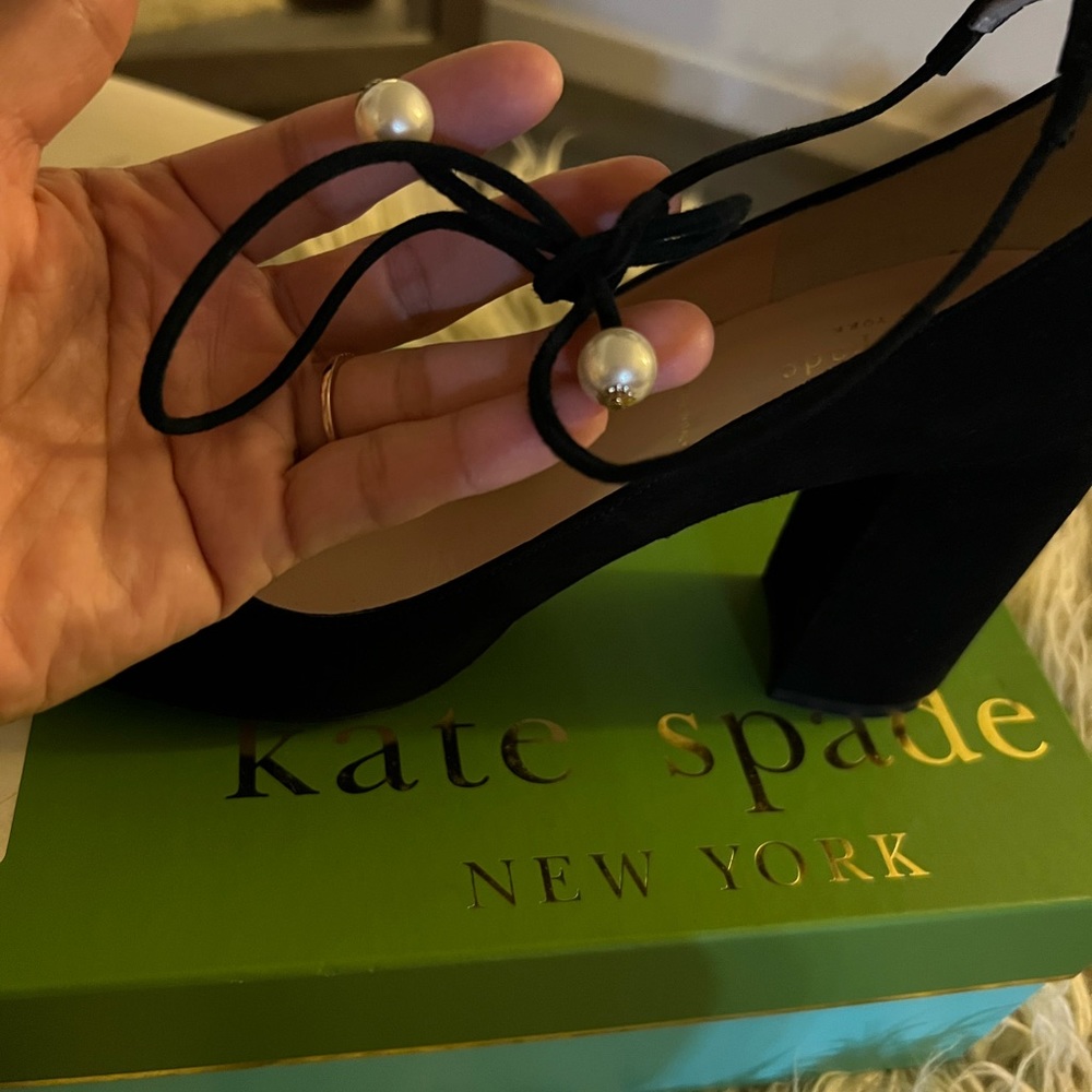 Kate Spade Pumps - Picture 3 of 8